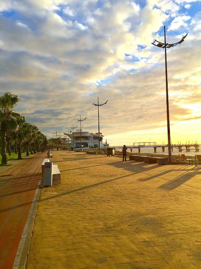 Batumi Orbi Beach Tower Ngoại thất bức ảnh